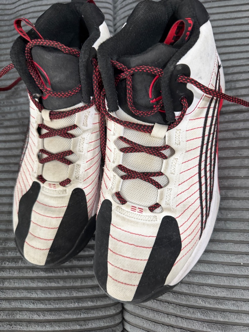 Nike Jordan Jumpman White University Red Black CQ4021-100 Men's size 10